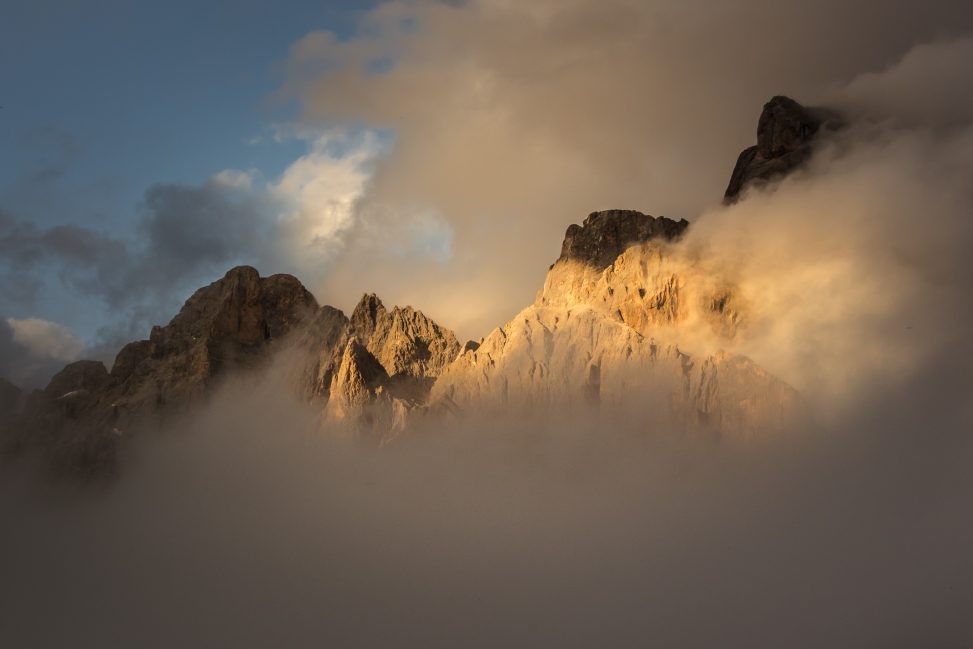 Particolare al tramonto del Cimon delle Pala